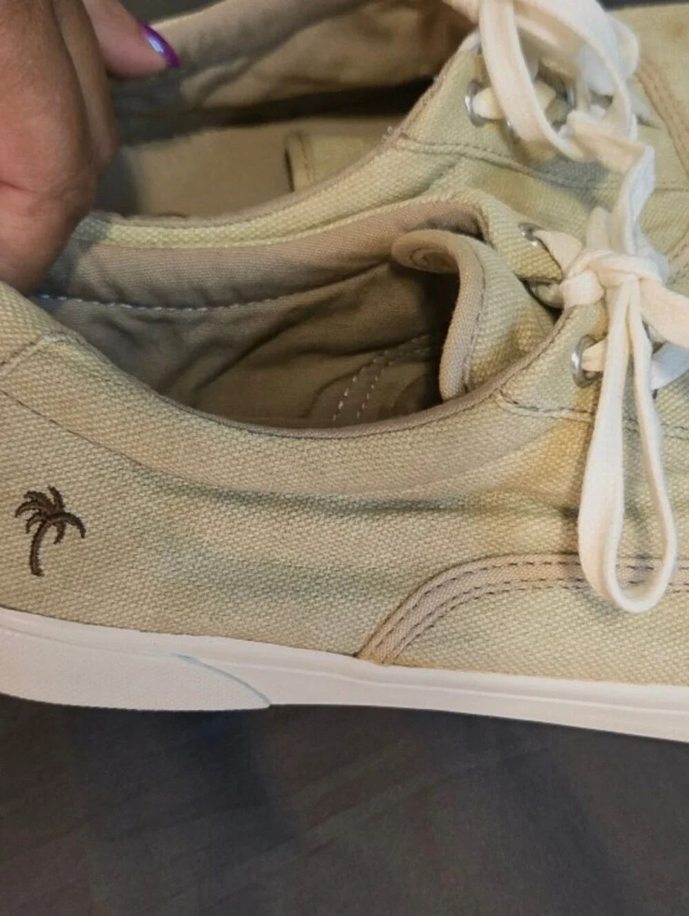 Margaritaville Mens Canvas Medellin Khaki Sneakers sz 10.5